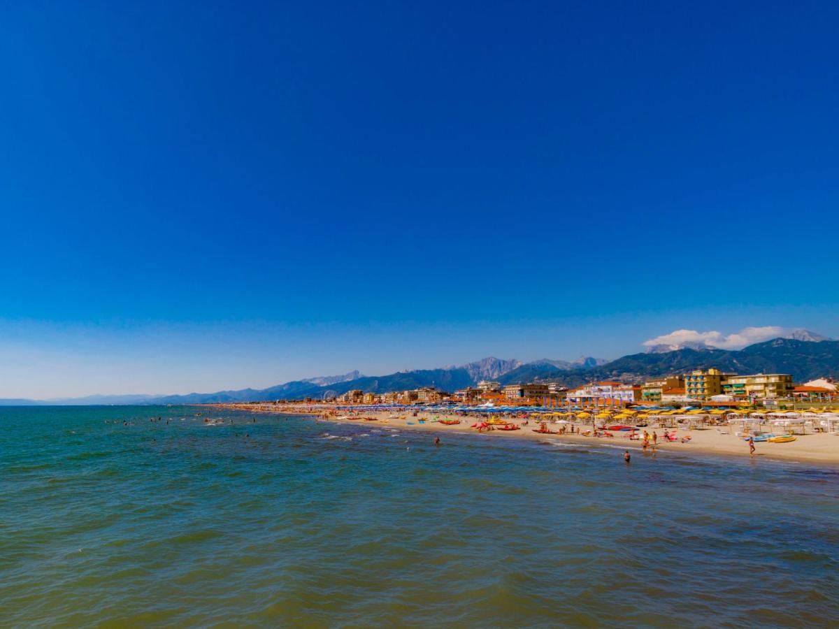 Apartment Sandra By Interhome Le Focette Bagian luar foto
