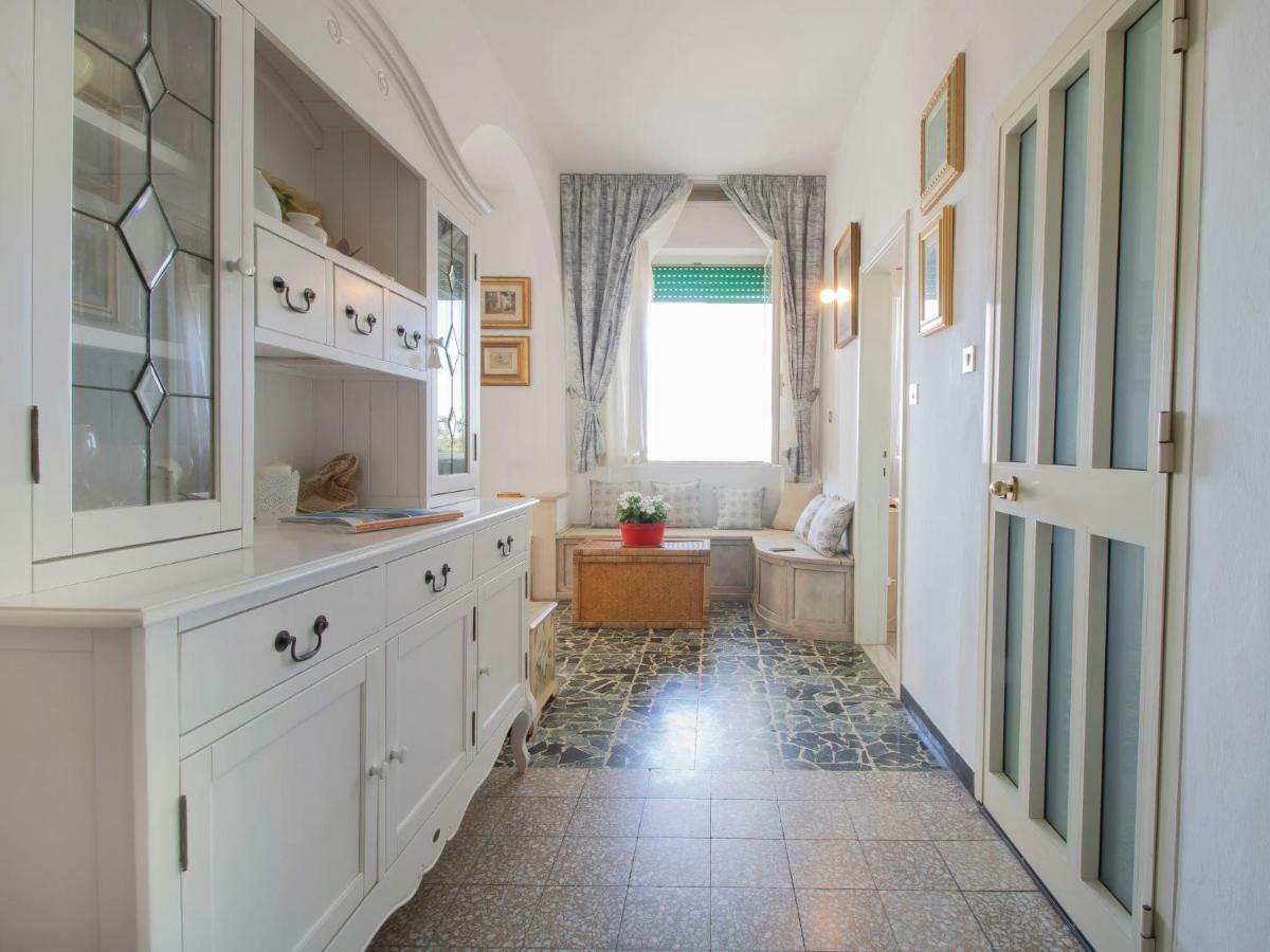 Apartment Sandra By Interhome Le Focette Bagian luar foto