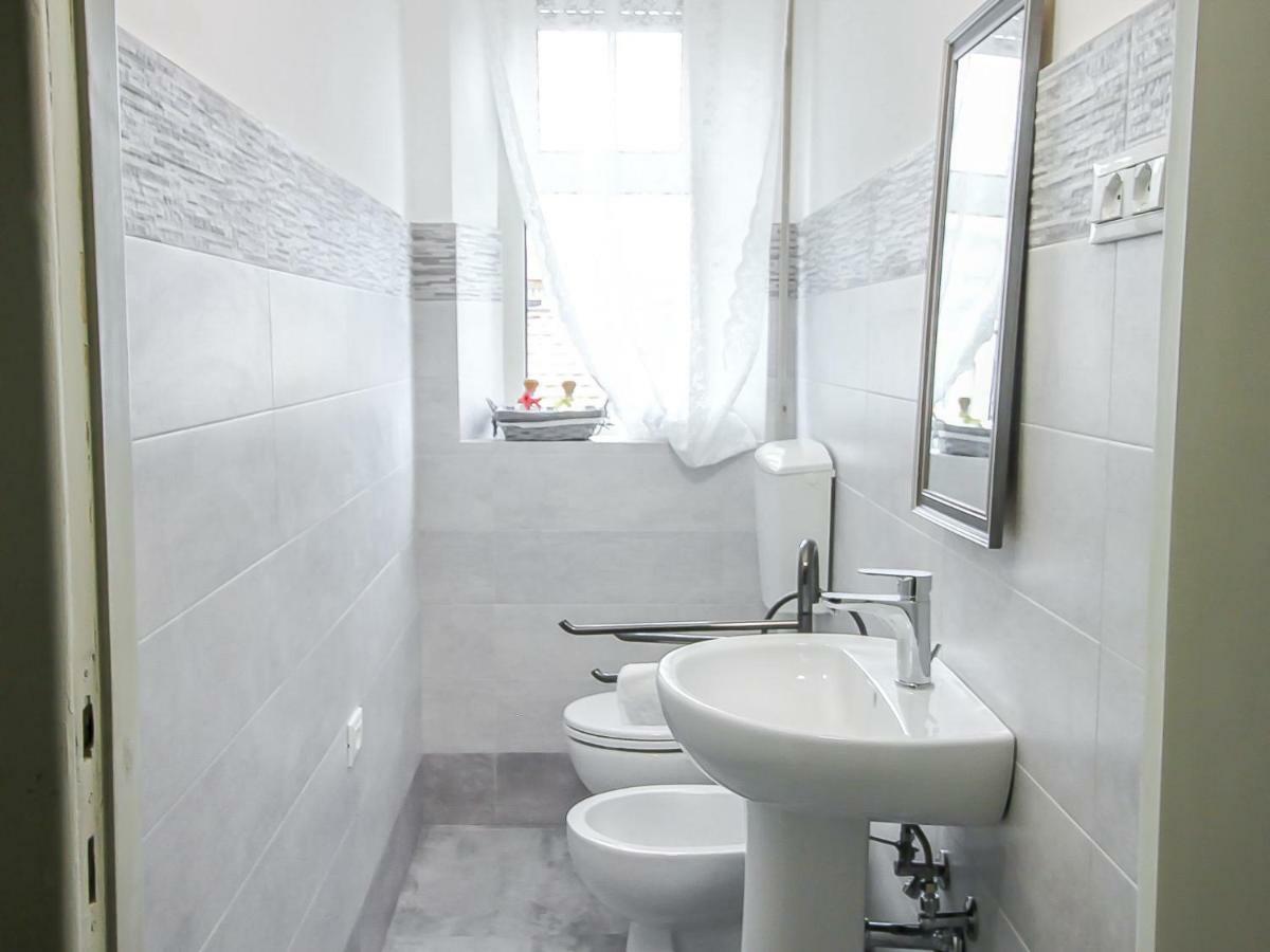 Apartment Sandra By Interhome Le Focette Bagian luar foto