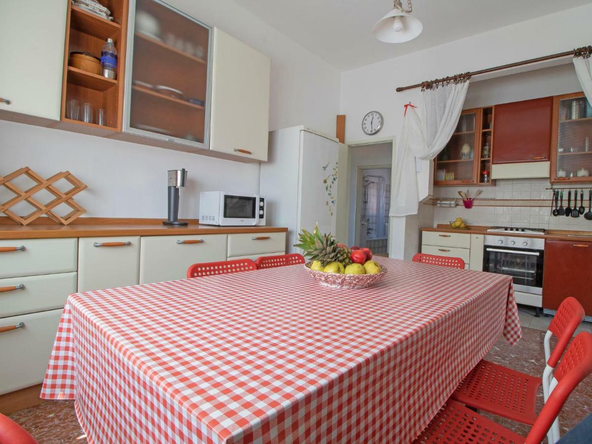 Apartment Sandra By Interhome Le Focette Bagian luar foto